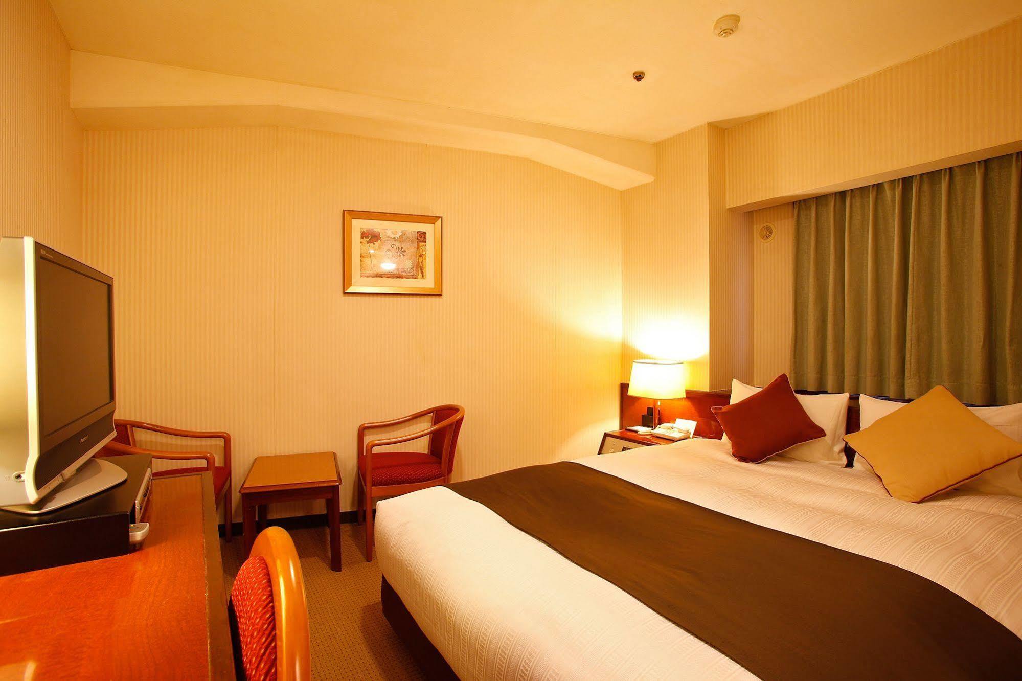 Hotel der Economy-Klasse Sun Members Shinjuku